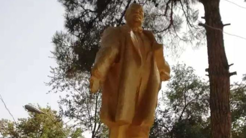 Restored Lenin statue in Shahritus, Tajikistan, 2018