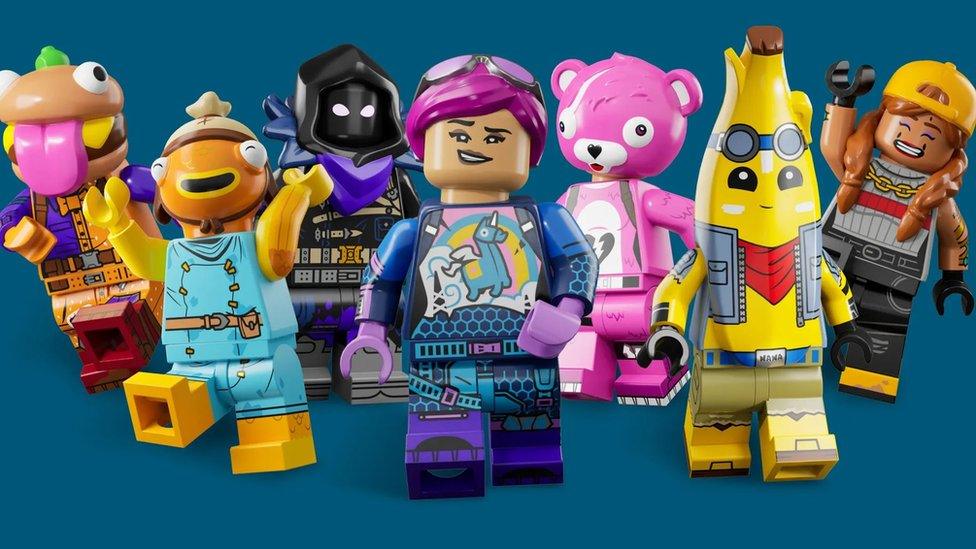 Lego minifigures based on Fortnite characters