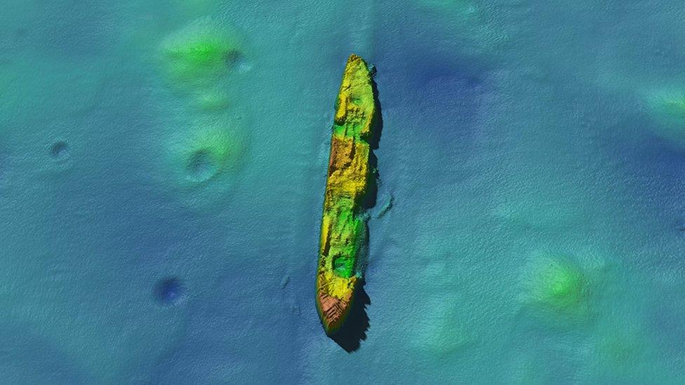 shipwreck image