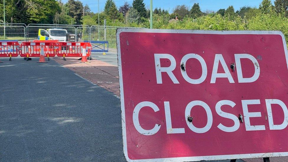 Road closed sign