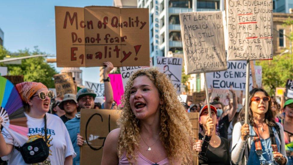 Roe v Wade protesters in Texas