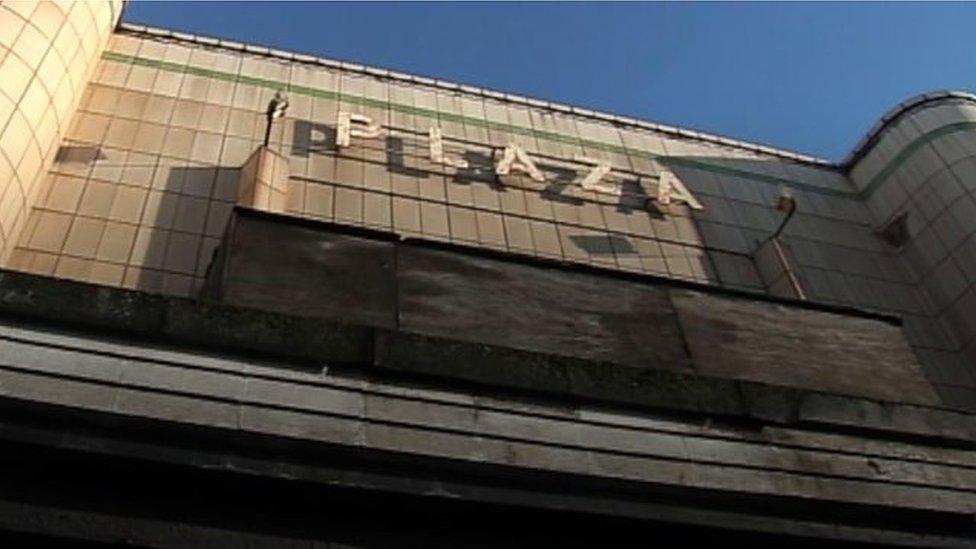 Plaza cinema