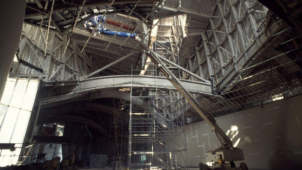 Guggenheim Museum in Bilbao, under construction in 1997