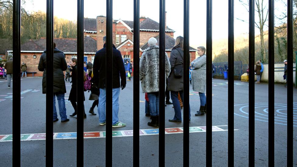 Parents at UK school (stock image)