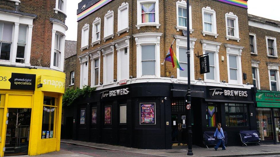 The Two Brewers in Clapham High Street