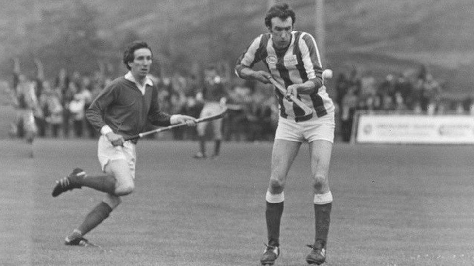 Caol Bhòid is Srath Chura a' strì aig Pàirc a' Chlaiginn.