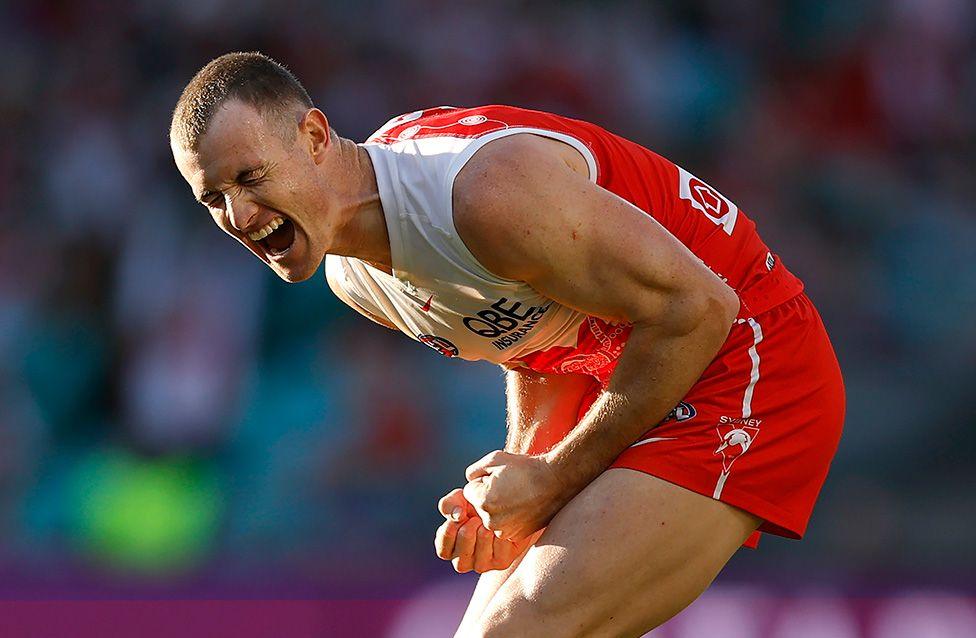 Chad Warner of the Swans celebrates winning against the Fremantle Dockers in Sydney. Photo by Darrian Traynor