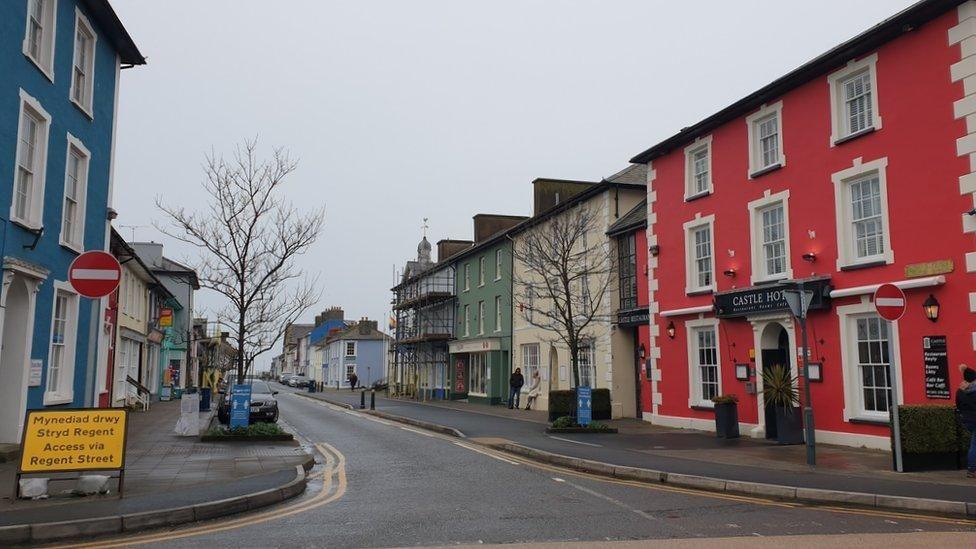 Canol tref Aberaeron