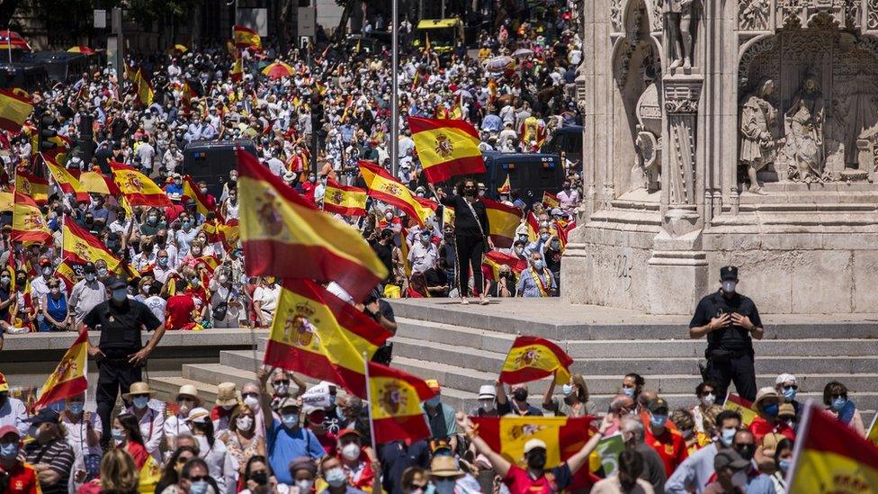 Thousands gather in Madrid's Colon Square