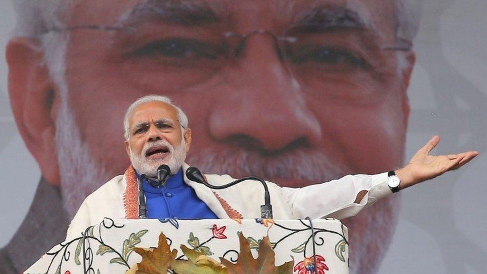 Indian Prime Minister Narendra Modi addresses a public rally at Sheri Kashmir cricket stadium in Srinagar, Indian Kashmir, 07 November 2015