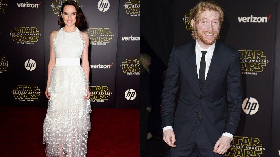 Daisy Ridley and Domhnall Gleeson