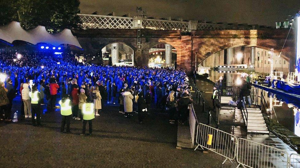 Crowds at Castlefield Bowl