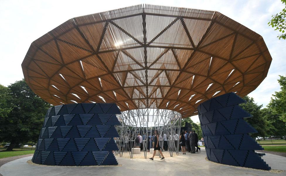 Serpentine pavilion