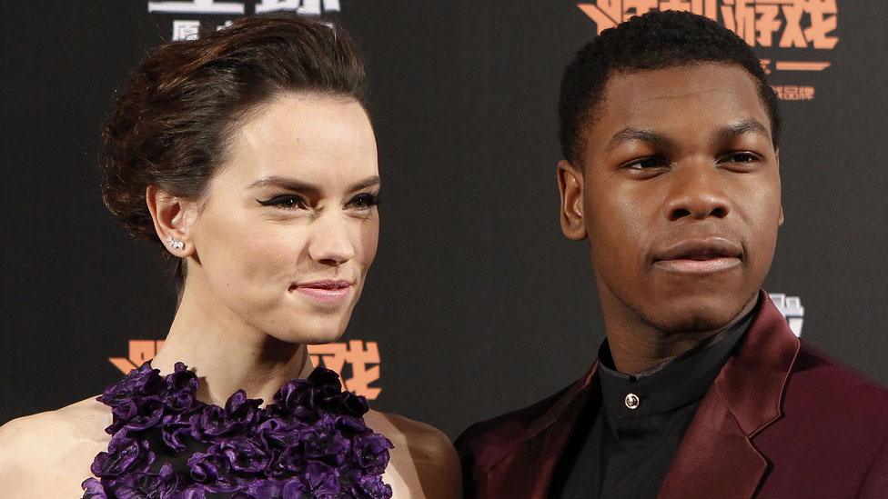 Daisy Ridley and John Boyega