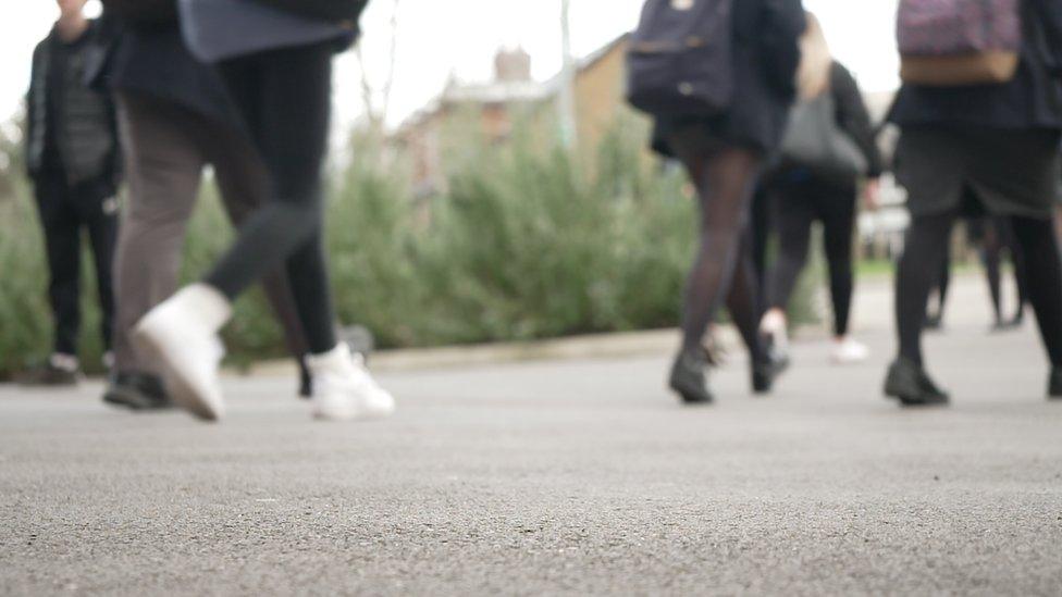 Pupils' feet