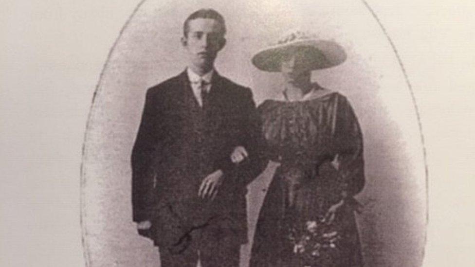 Frank and Hannah Evans on their wedding day