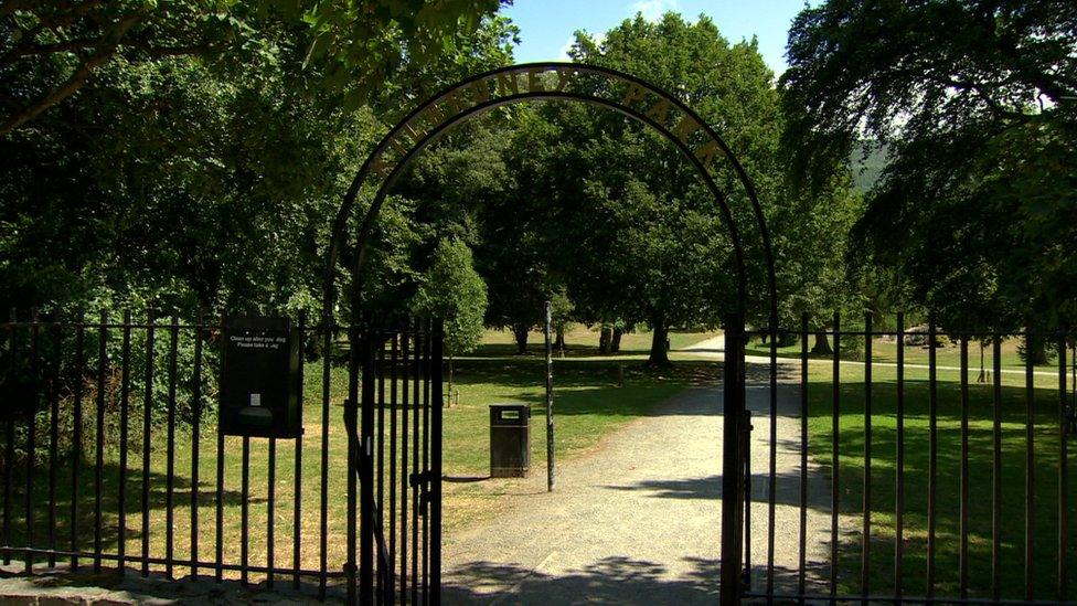 KILBRONEY PARK ENTRANCE