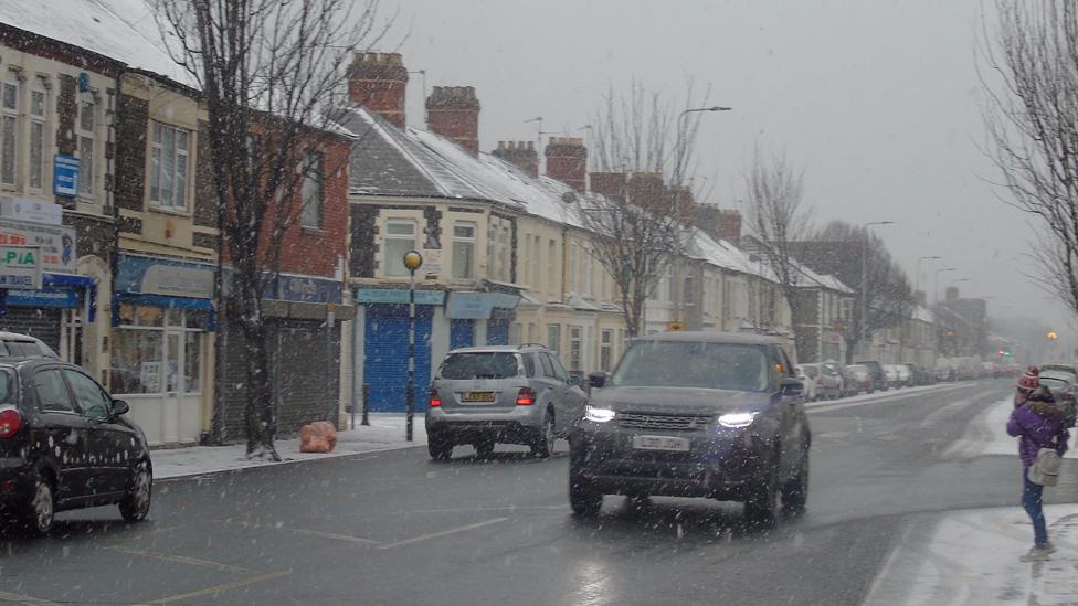 Car in snow in Cardiff