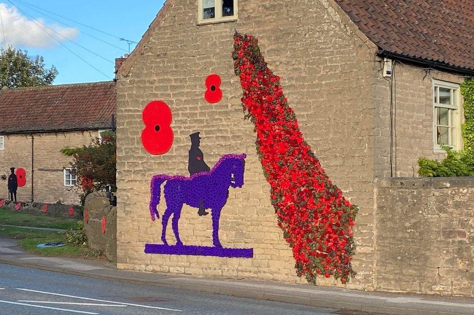 Horse tribute in Warsop