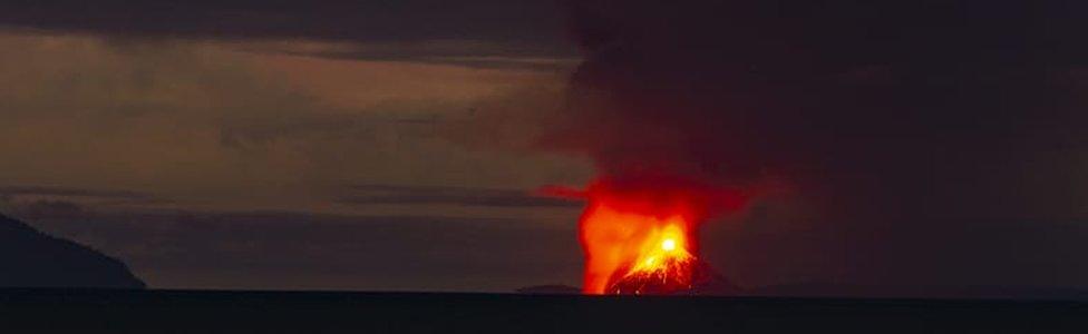 Anak Krakatoa eruption. Photo: 22 December 2018