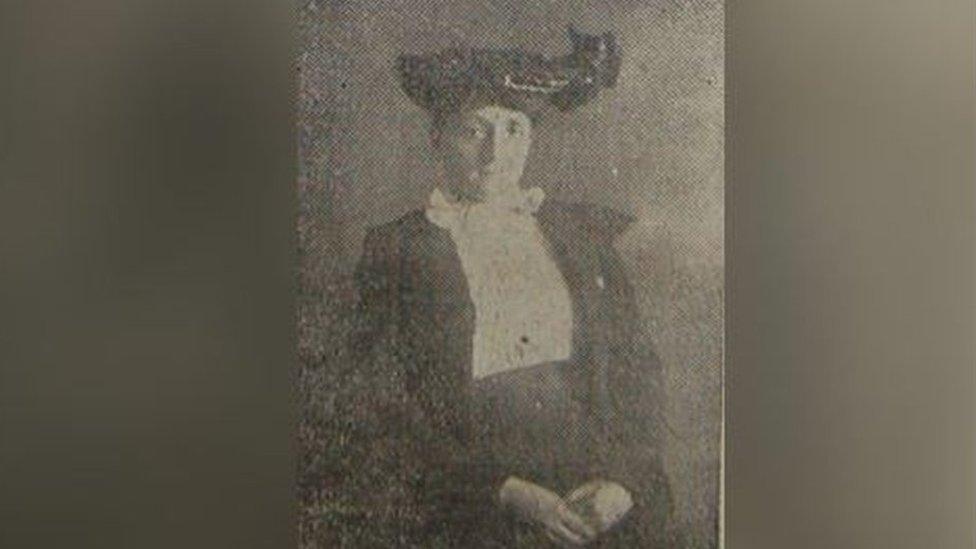 Gwen Ellen Jones