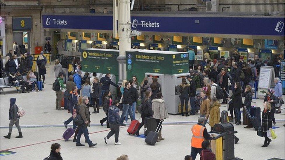 Victoria station