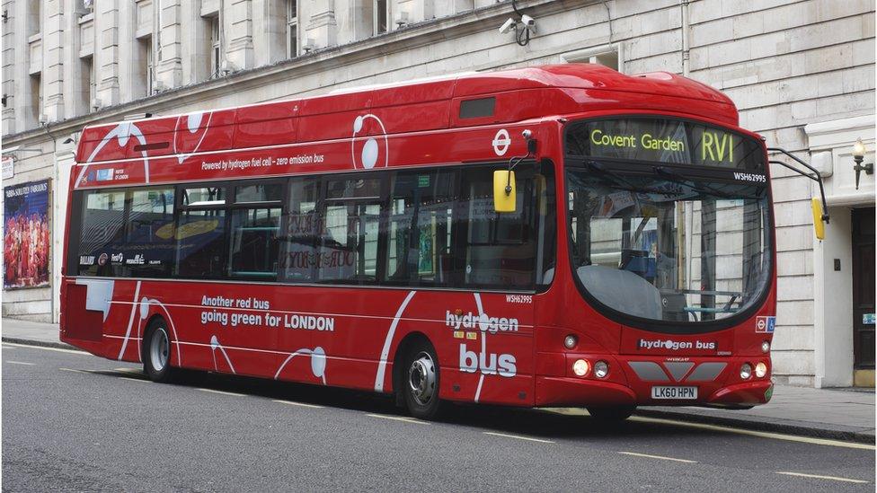 Hydrogen bus