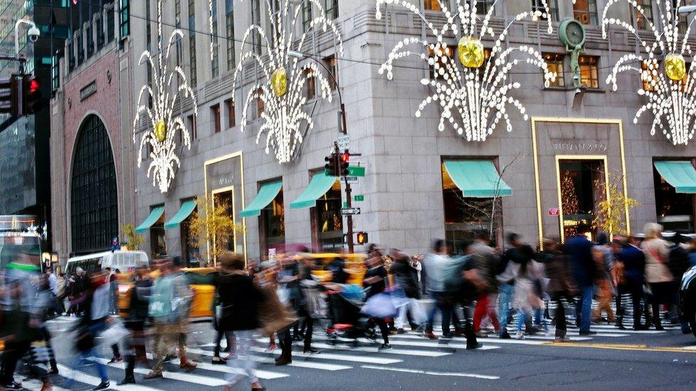 US shoppers, outside Tiffany & Co