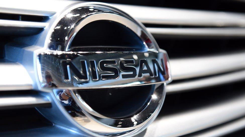 Nissan logo