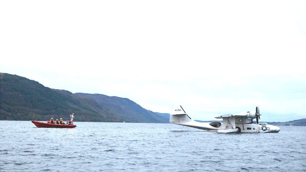 Seaplane under tow