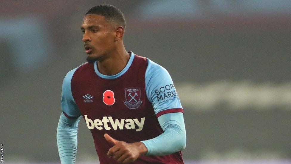 Sebastien Haller in action for West Ham