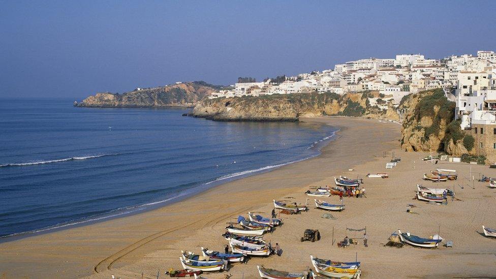 Traeth yn Albufeira