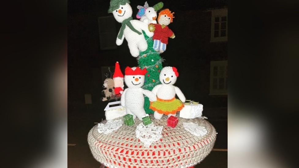 Knitted and crocheted Christmas scene