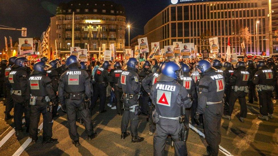 Querdenken protest, Leipzig, 7 Nov 20