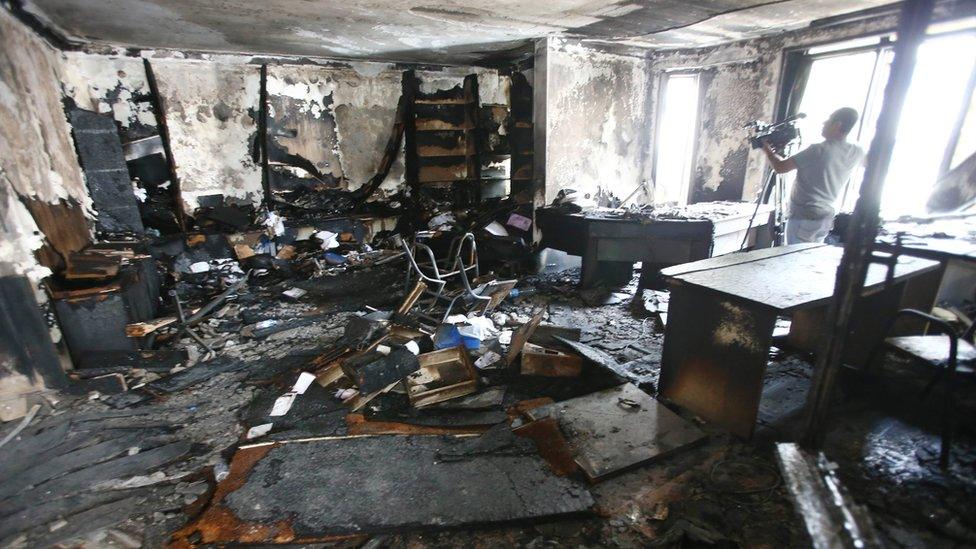 Torched offices of HDP in Ankara, 9 Sep 15