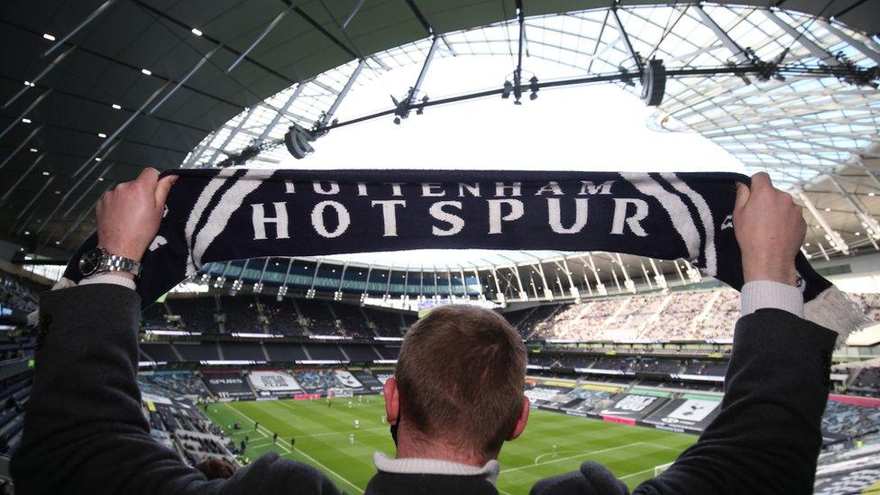 spurs scarf