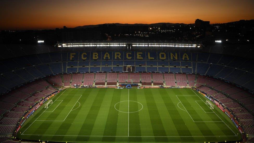 Nou Camp.