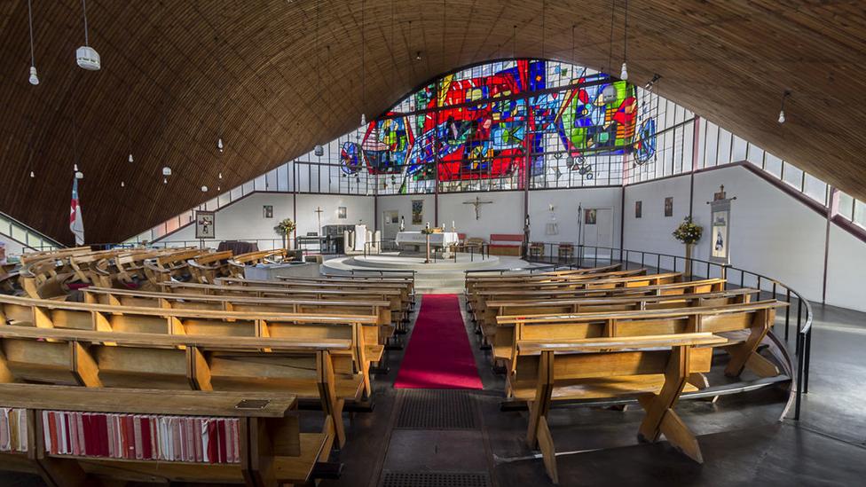 St John the Baptist interior