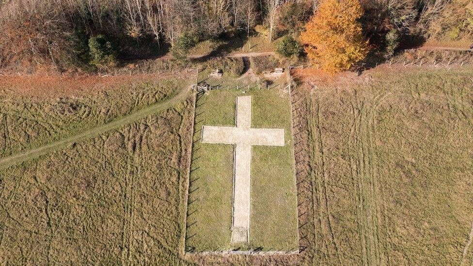 Shoreham Memorial Cross, Sevenoaks