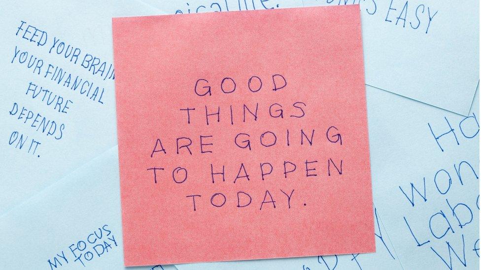 post it note reads: Good things are going to happen today