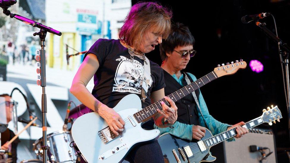 Johnny Marr and Chrissie Hynde