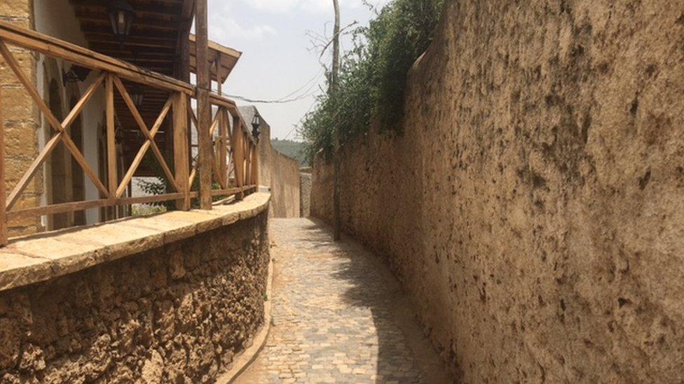 Harar alleyway