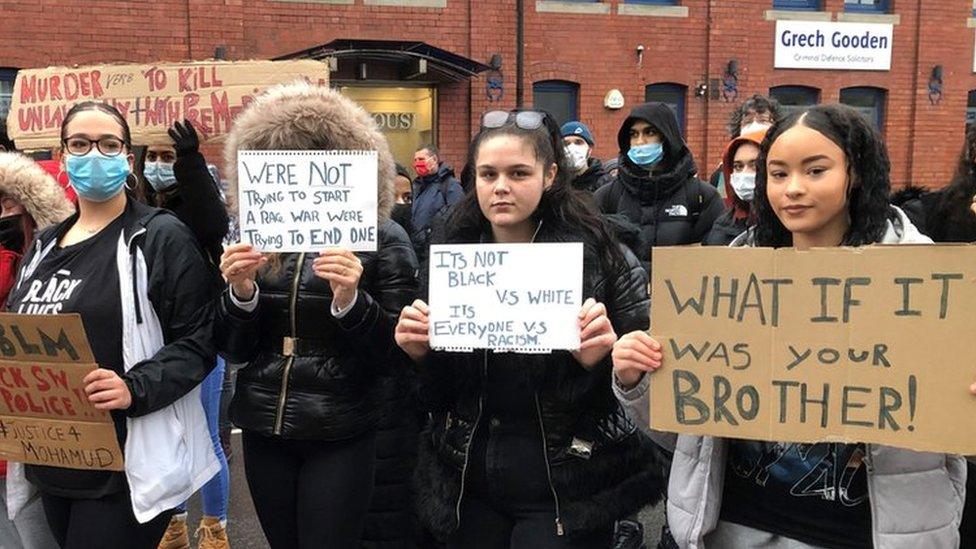 Protest Caerdydd