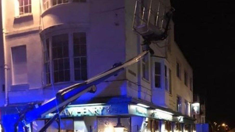 Weymouth Cherry picker