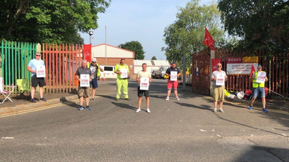 Workers on strike in Woodburn depot