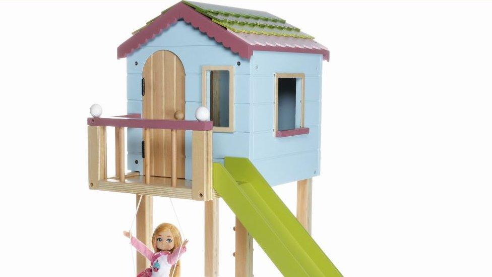 Lottie's Wooden Doll Treehouse