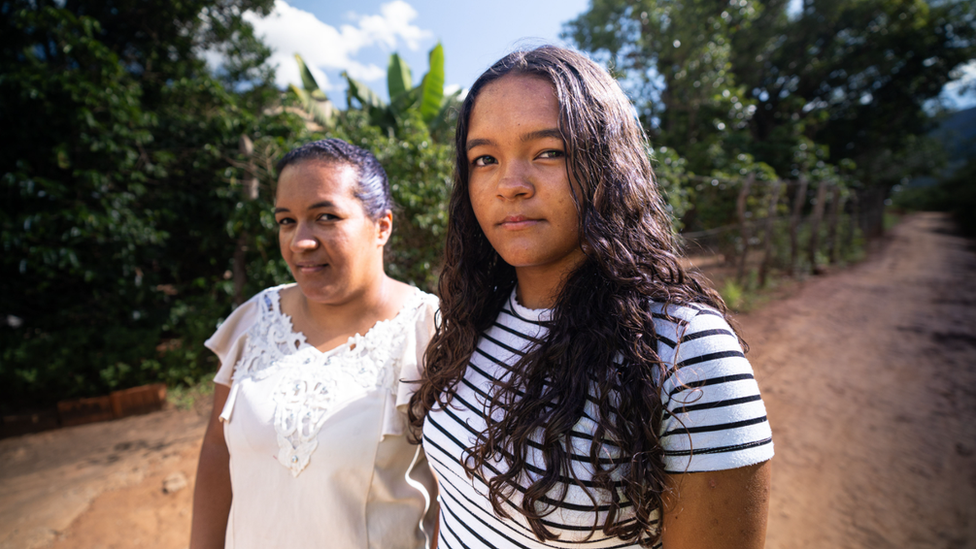 Edimone Almeida Silva and her daughter