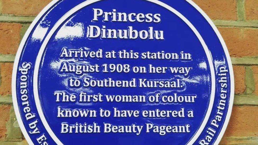 Blue plaque for Princess Dinubolu