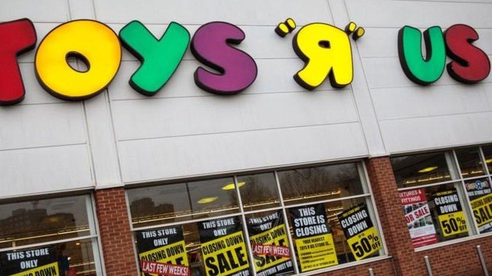 Toys R Us building