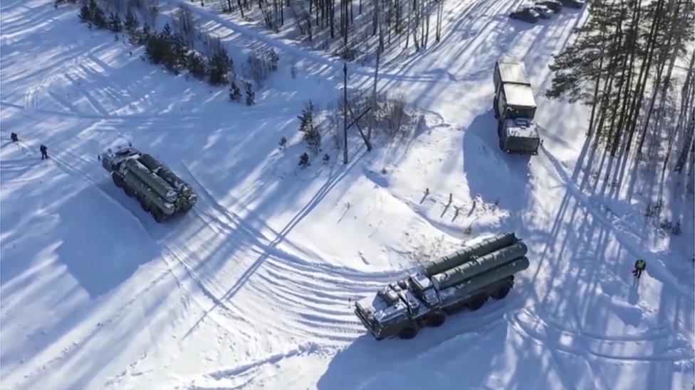 Russian troops conduct combat training on the Ukrainian border